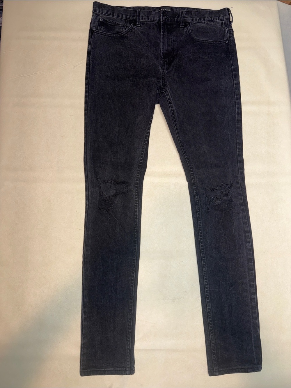 PacSun Men's Black Skinny Jeans with Knee Distress